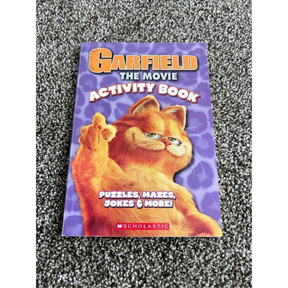 Garfield the Movie Activity Book: Puzzles, Mazes, Jokes & More!